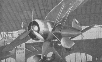 detail pd druhho prototypu A-102 z leteck vstavy 1937
